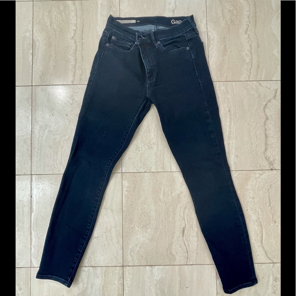 Gap resolution true skinny jeans
